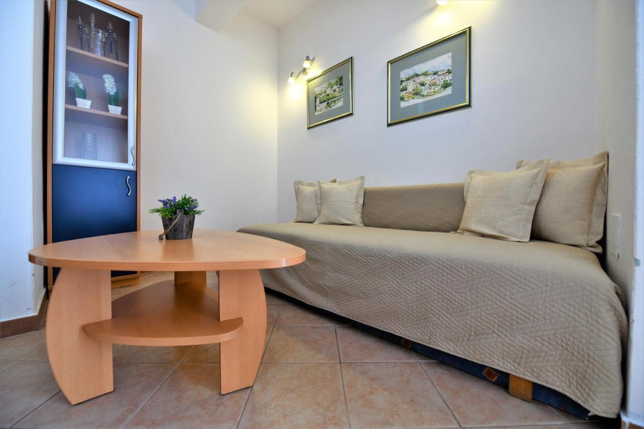 Villa Nora Tučepi Exterior foto